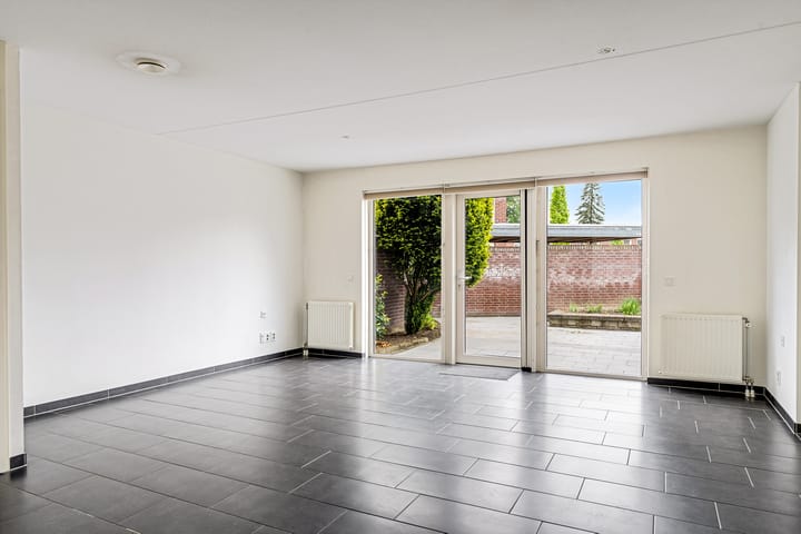 Foto 4 van Joseph Partounsstraat 17