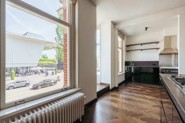 Foto 5 van Van Baerlestraat 66-1