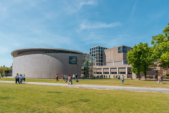 Foto 19 van Van Baerlestraat 66-1