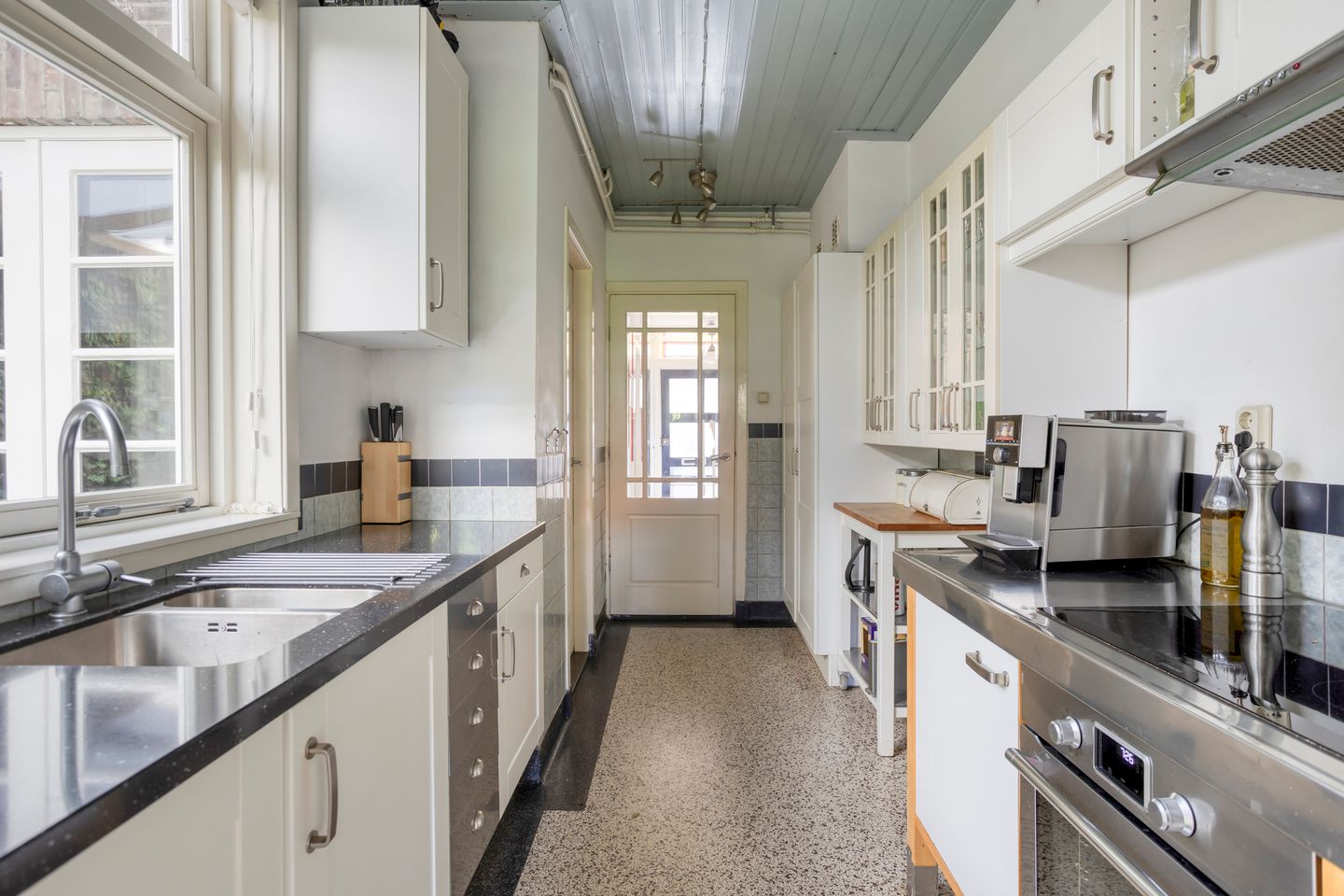 Photo 14 of Spiraeastraat 16