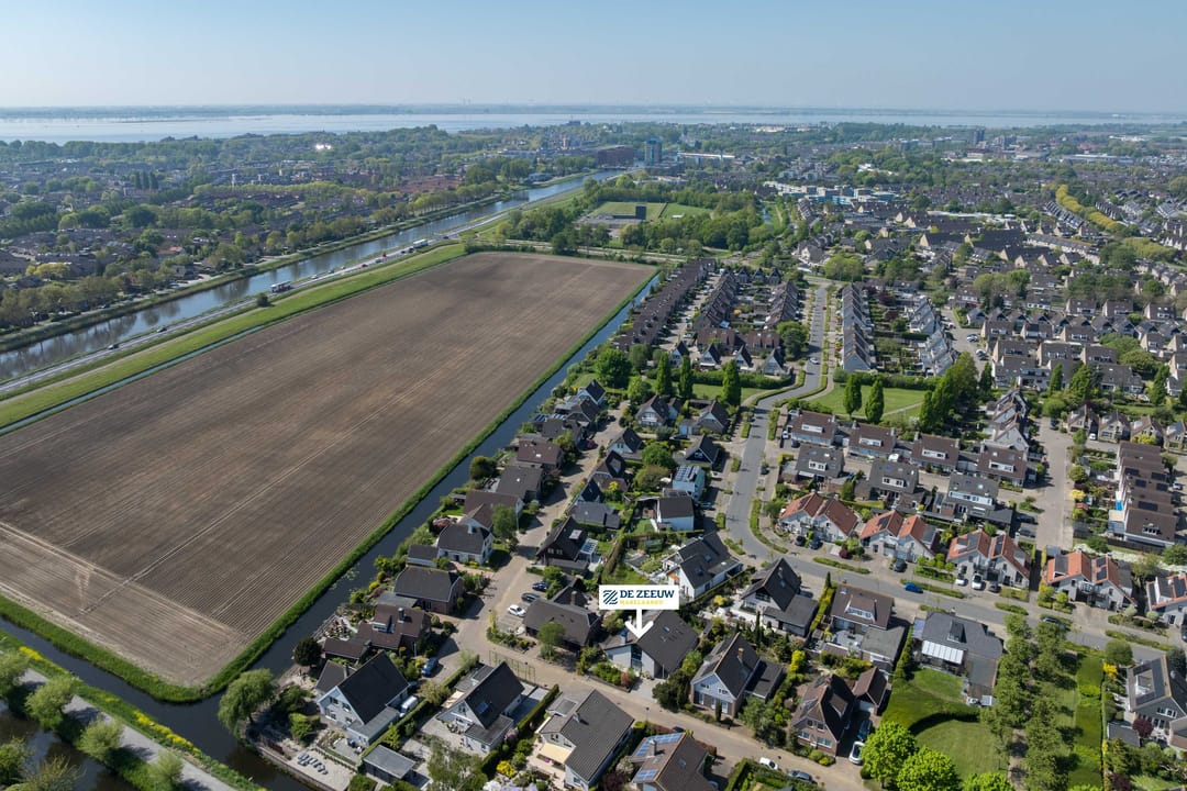 Foto 58 van Bachstraat 11