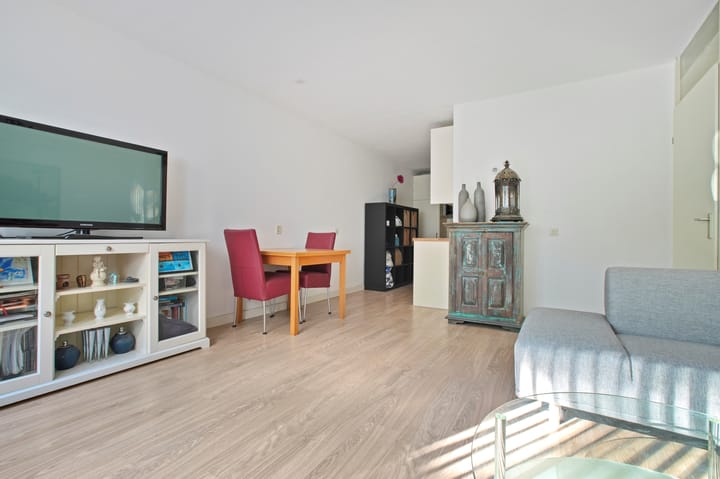 Foto 8 van Tielstraat 103