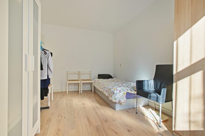 Foto 14 van Tielstraat 103