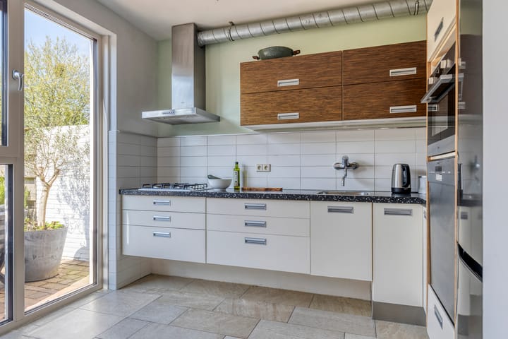 Foto 13 van Wendelmoet Claesdochterlaan 9