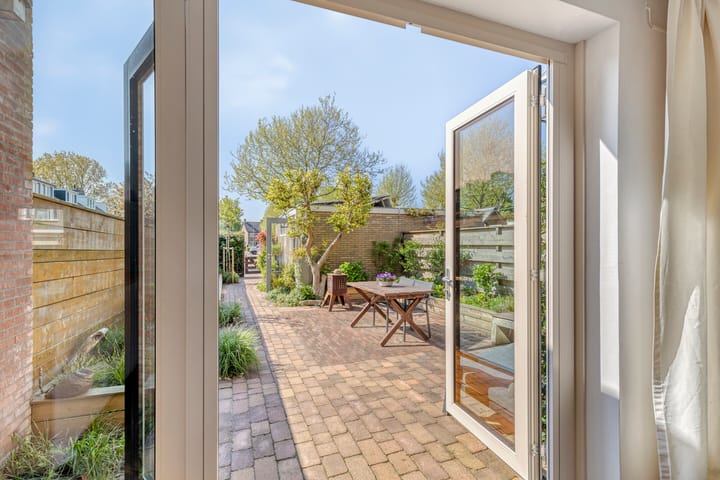 Foto 25 van Wendelmoet Claesdochterlaan 9