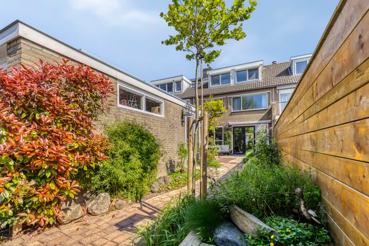 Foto 29 van Wendelmoet Claesdochterlaan 9