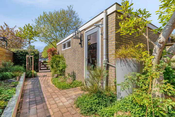 Foto 28 van Wendelmoet Claesdochterlaan 9