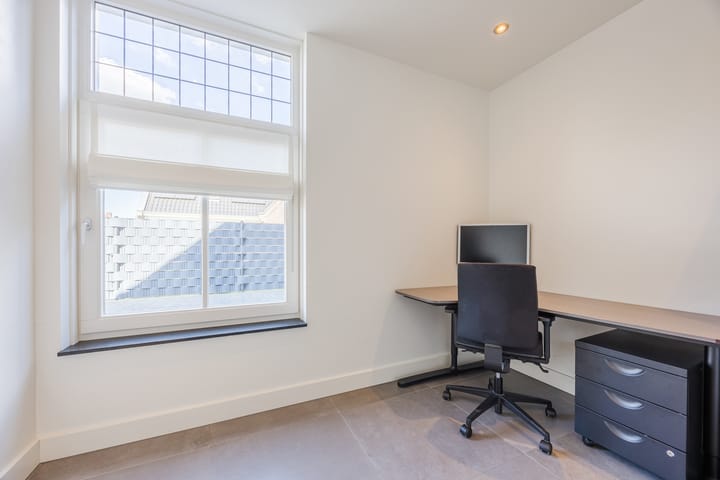 Foto 20 van Versantvoortstraat 4