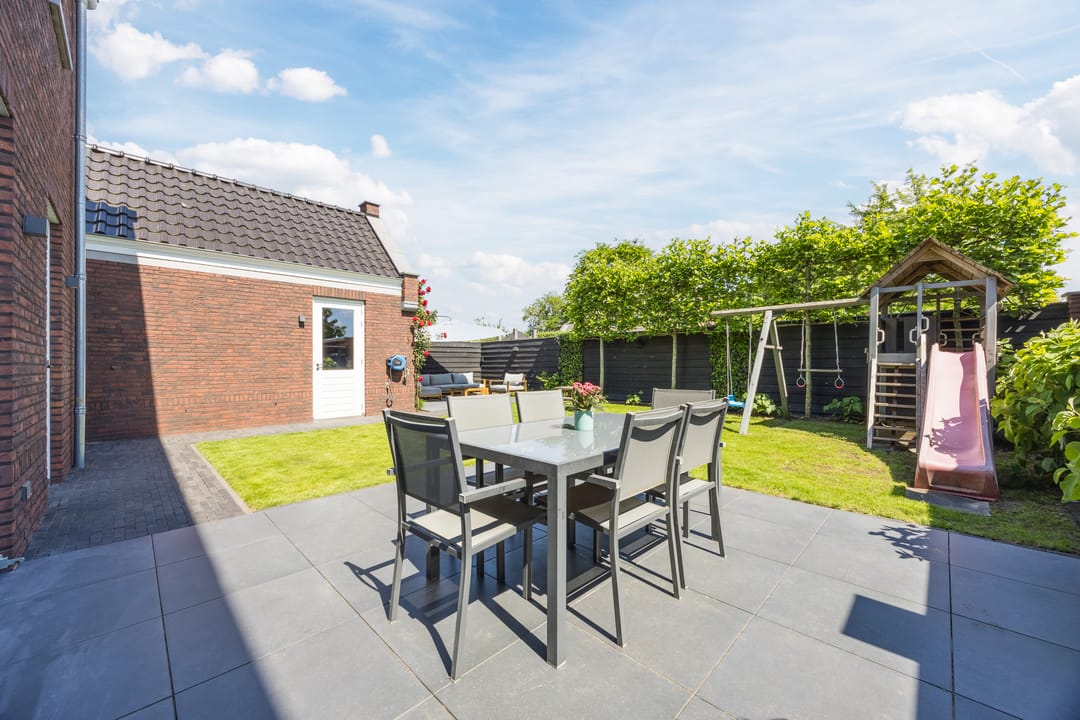 Foto 47 van Versantvoortstraat 4