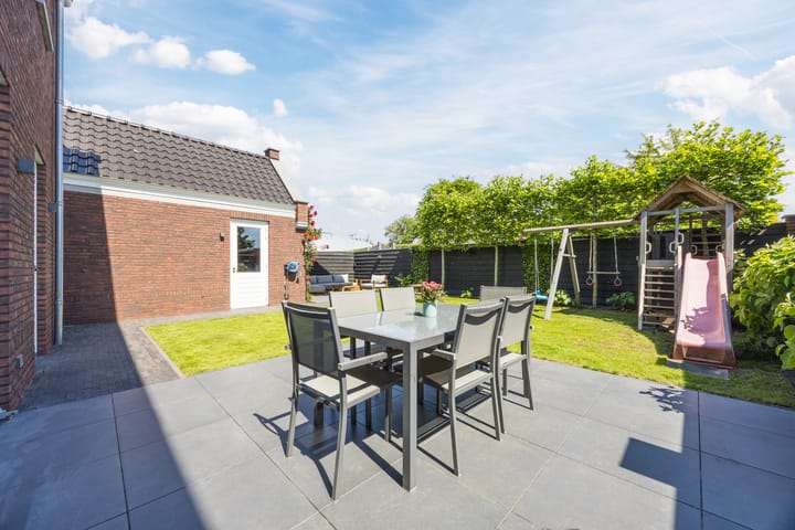 Foto 47 van Versantvoortstraat 4