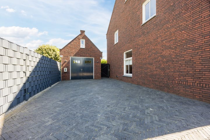 Foto 53 van Versantvoortstraat 4