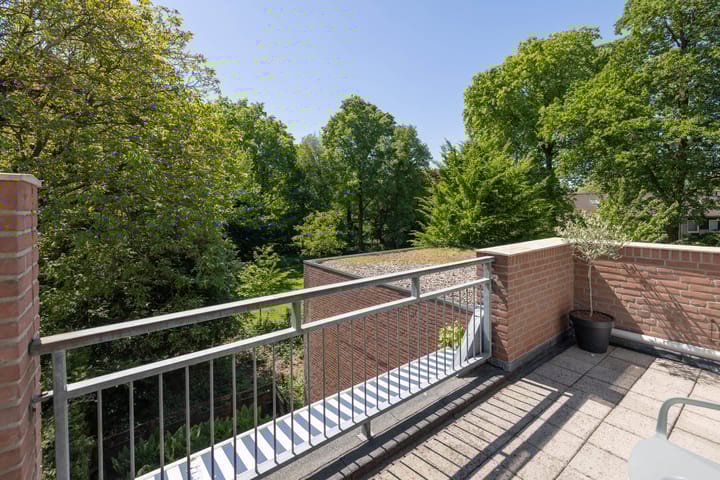 Foto 23 van Dinant Dijkhuisstraat 92