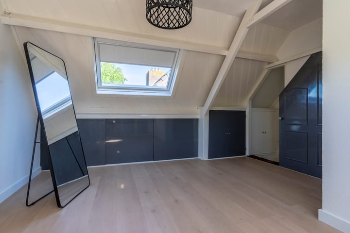 Foto 27 van Rijnstraat 105