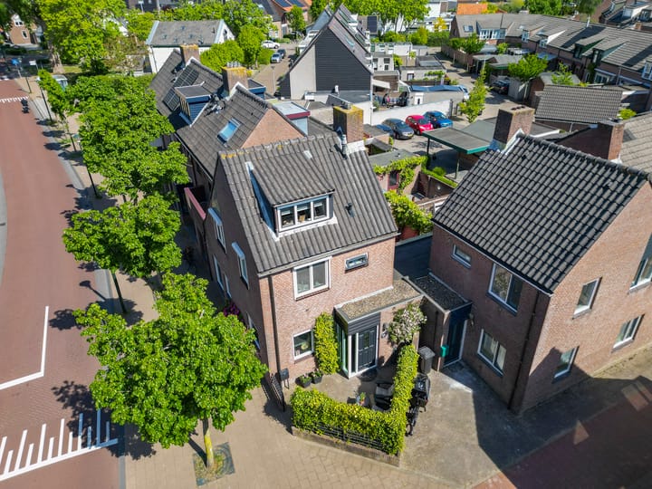 Foto 40 van Rijnstraat 105