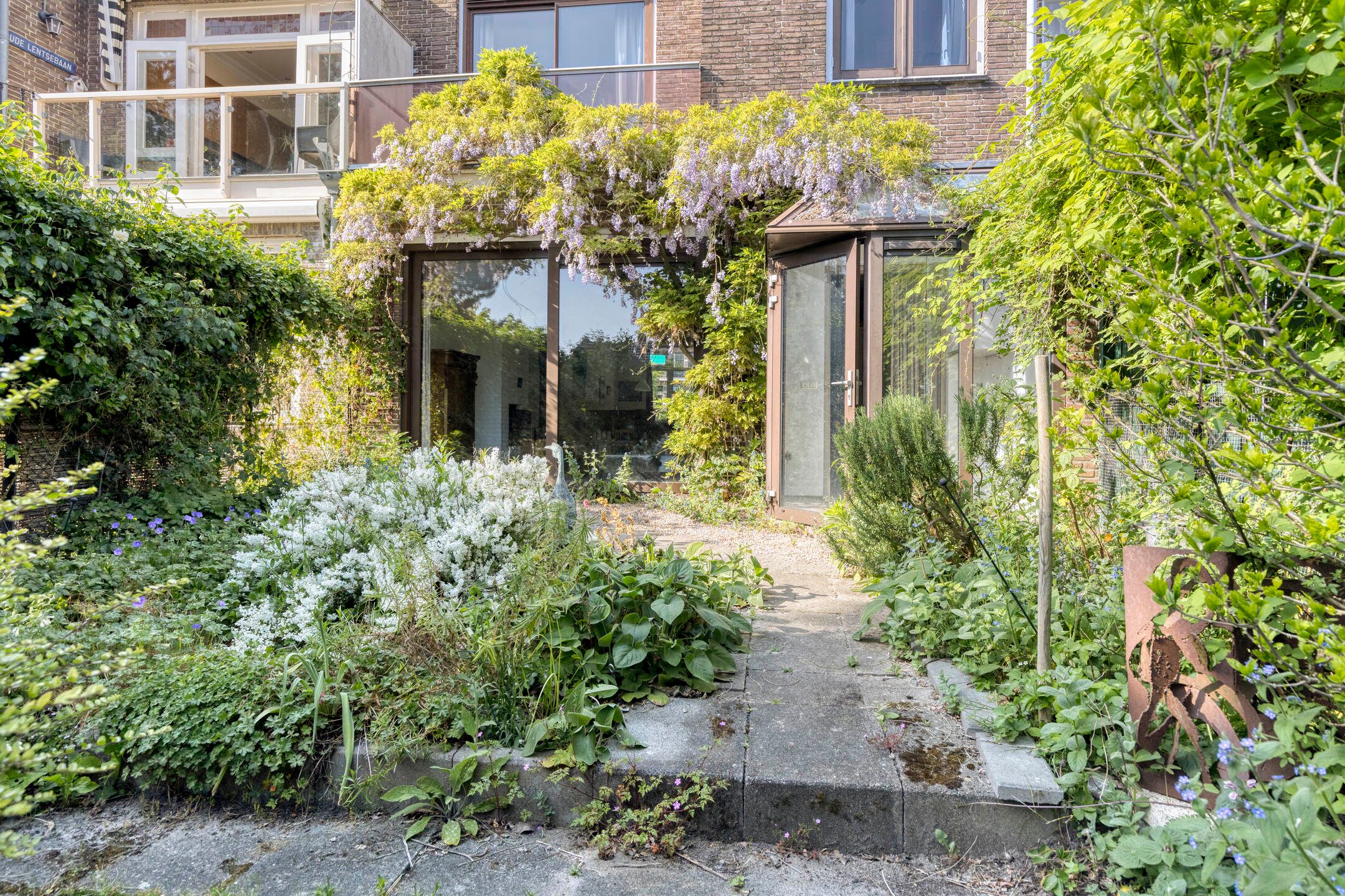 Foto 18 van Zoeterwoudsesingel 25