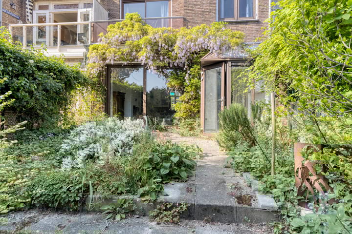 Foto 18 van Zoeterwoudsesingel 25