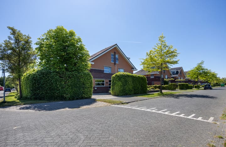 Foto 36 van De Waardenborg 85