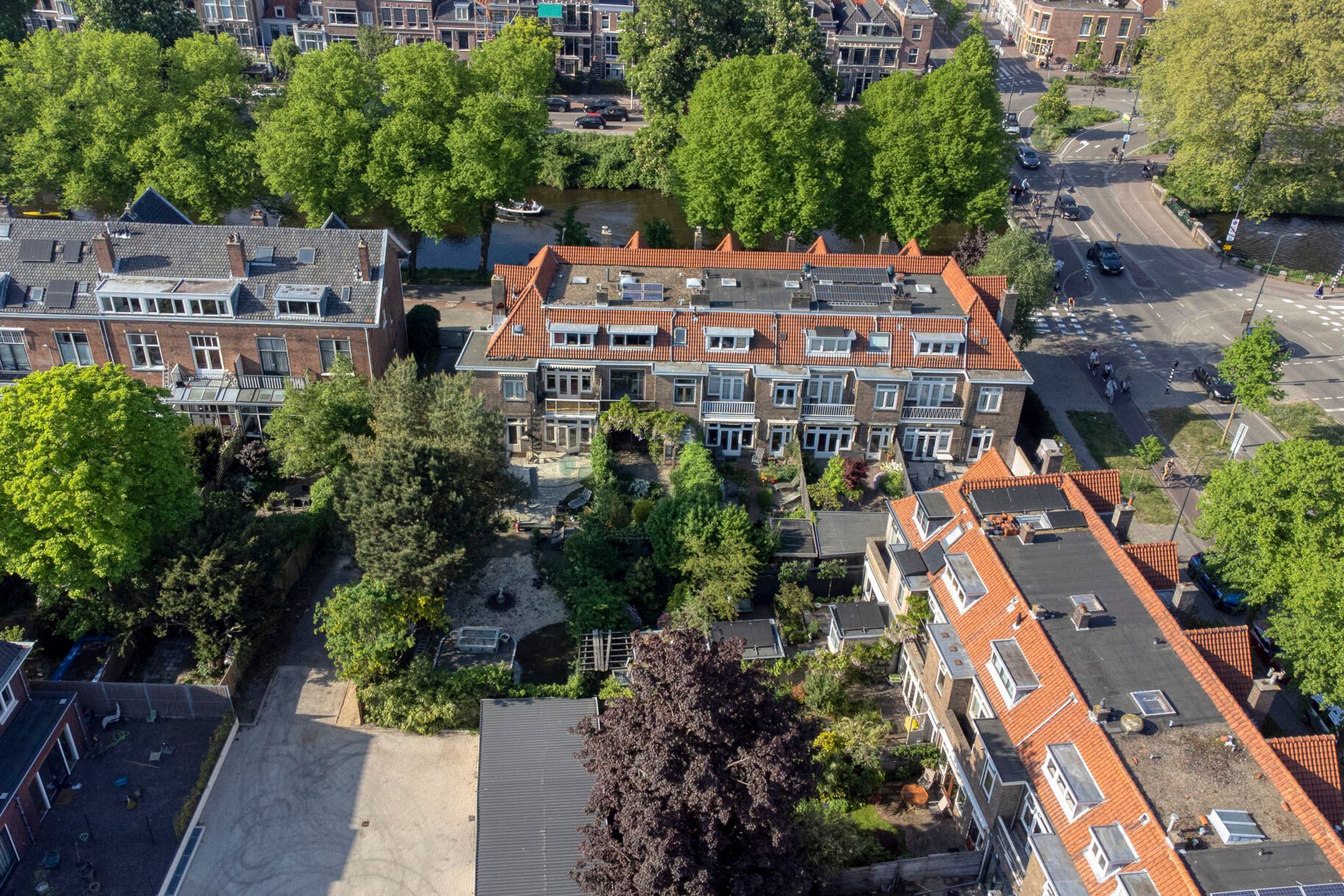 Foto 48 van Zoeterwoudsesingel 25