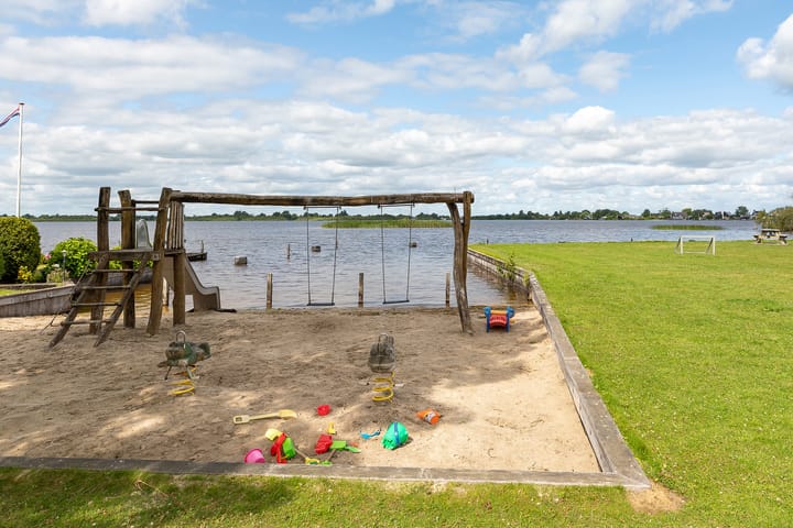 Foto 2 van Nieuw-Loosdrechtsedijk 217-C035