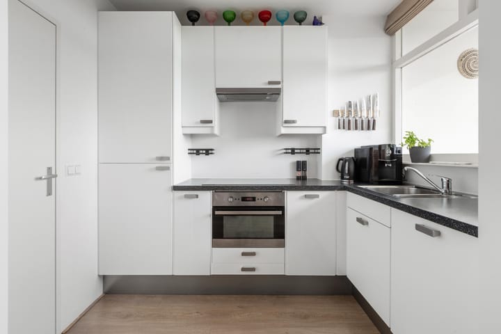 Foto 2 van Van Leeuwenhoekstraat 5-0123