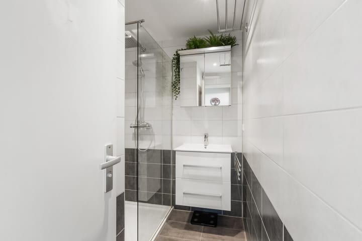 Foto 23 van Van Leeuwenhoekstraat 5-0123