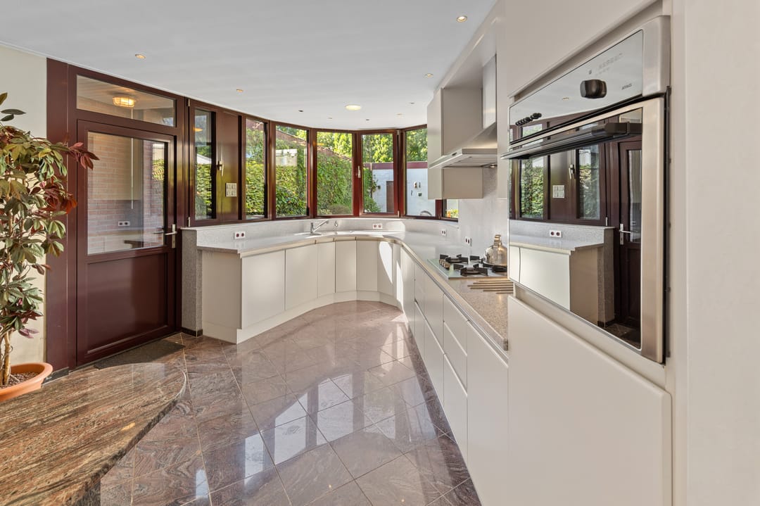 Foto 11 van Burgerhoutsestraat 30