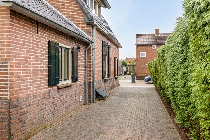 Foto 43 van Heggenseveld 15