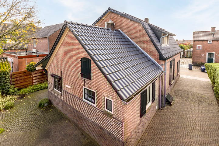 Foto 42 van Heggenseveld 15