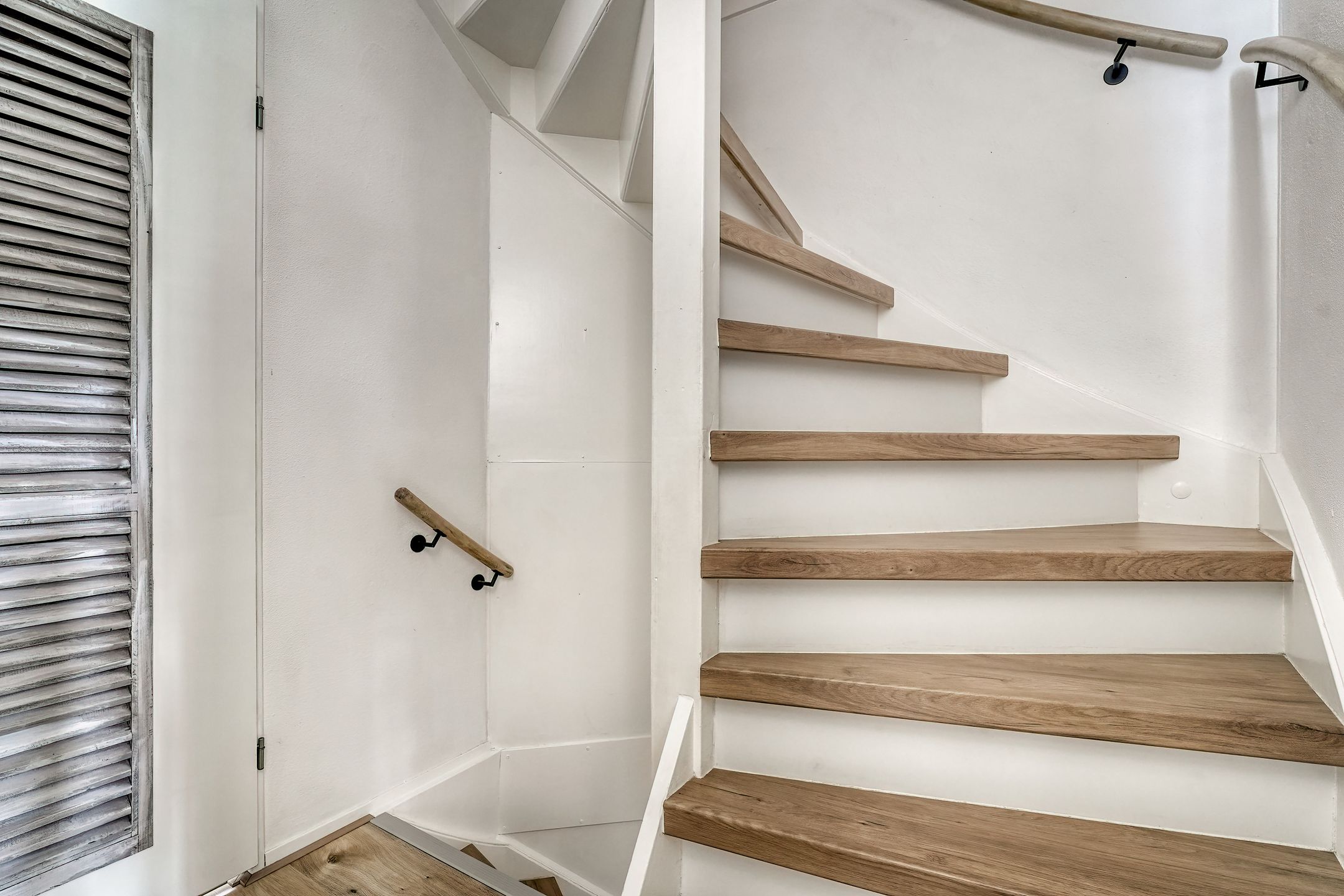 Foto 24 van Muntstraat 93