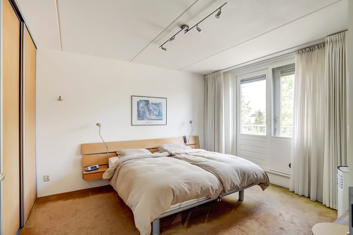 Foto 18 van Leliestraat 44