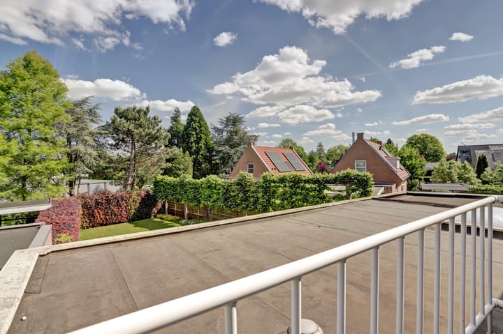 Foto 20 van Leliestraat 44