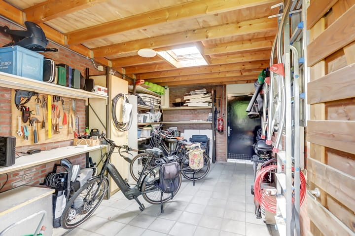 Foto 31 van Leliestraat 44