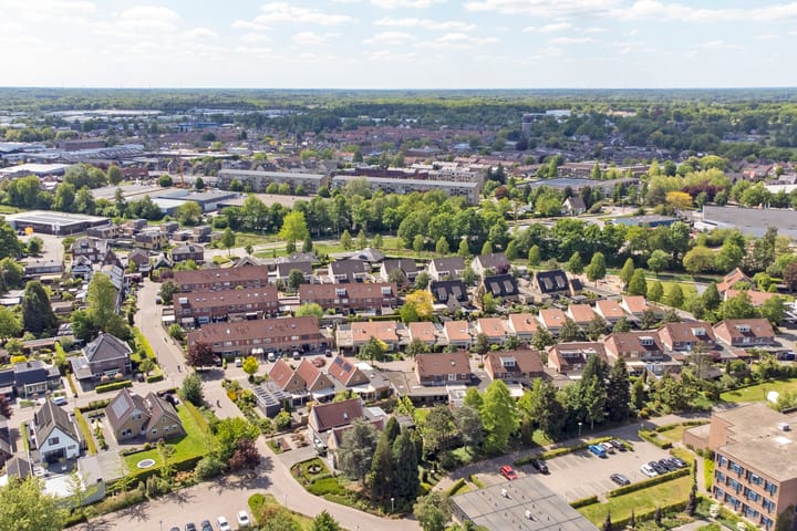 Foto 41 van Leliestraat 44