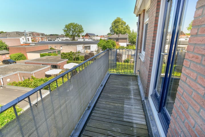 Foto 9 van Oranjestraat 13-C