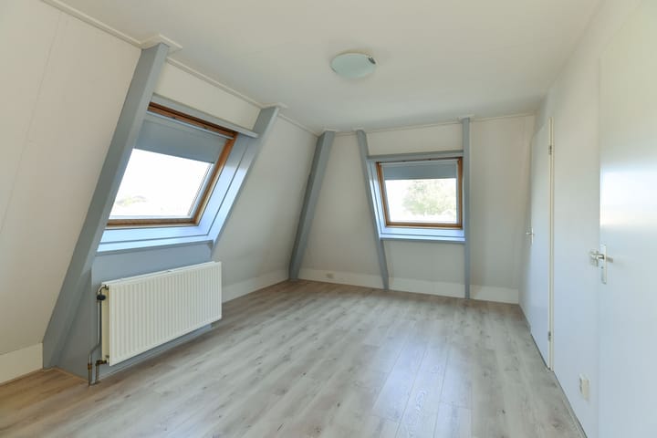 Foto 20 van Oranjestraat 13-C