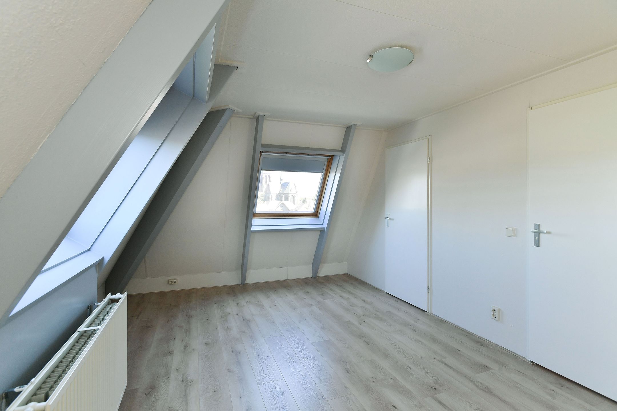 Foto 21 van Oranjestraat 13-C