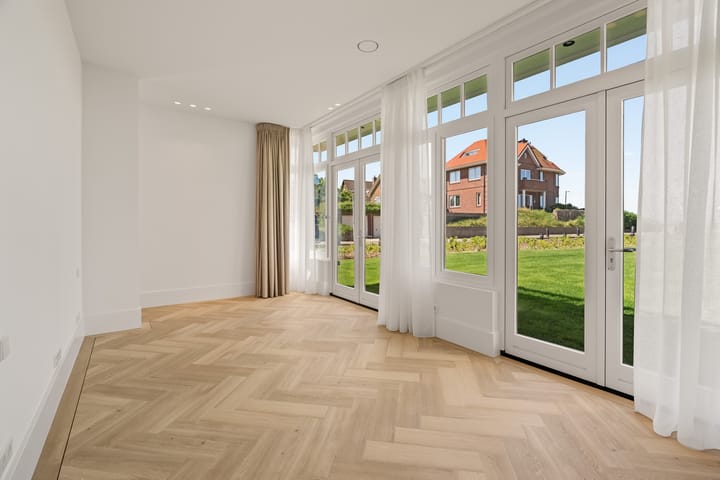 Photo 23 of Rembrandtweg 1