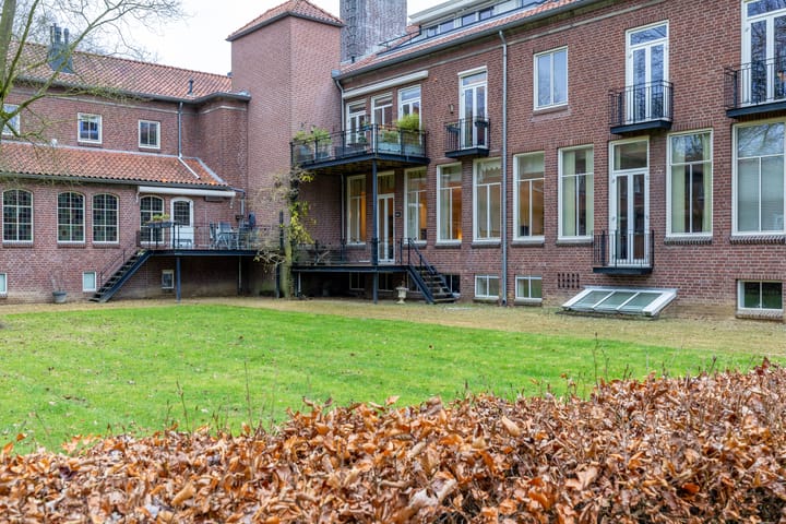 Foto 39 van Kapucijnenhof 58