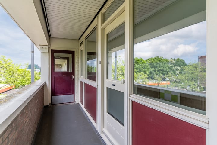 Foto 37 van Willem Barentszstraat 70