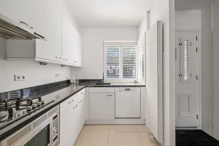 Foto 15 van Van 't Hofflaan 3