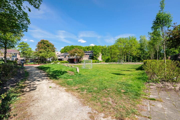 Foto 26 van Van 't Hofflaan 3