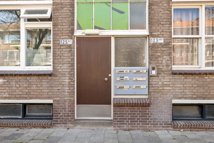 Foto 18 van Korhaanstraat 123-B