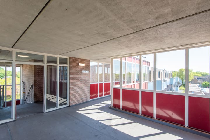 Foto 6 van Korenbloem 74