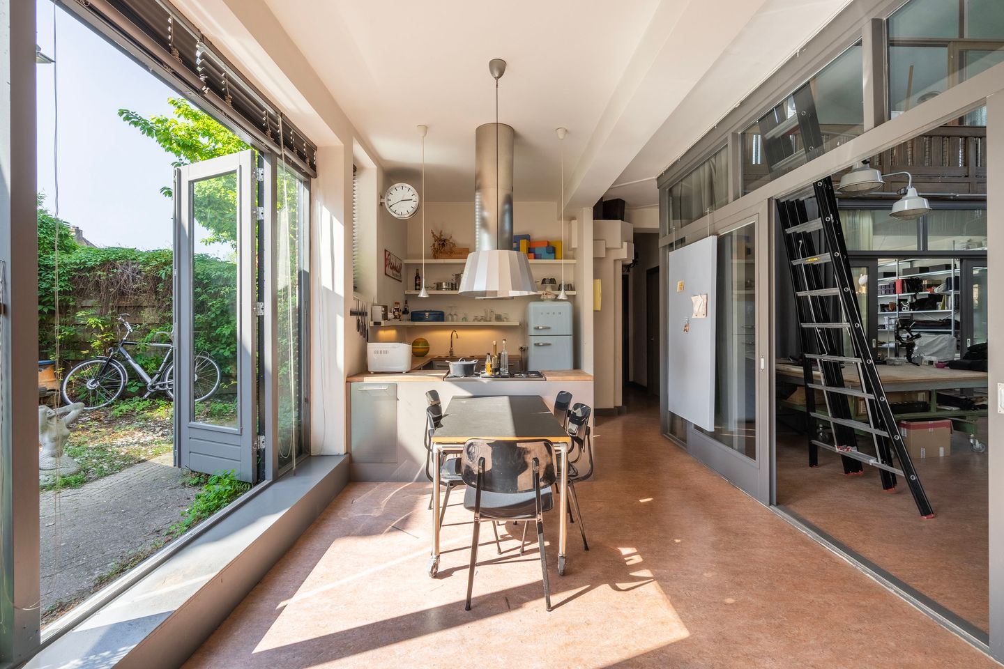 Foto 10 van Alcorstraat 12