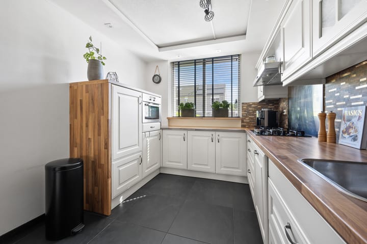 Foto 13 van Gezina van der Molenstr 3