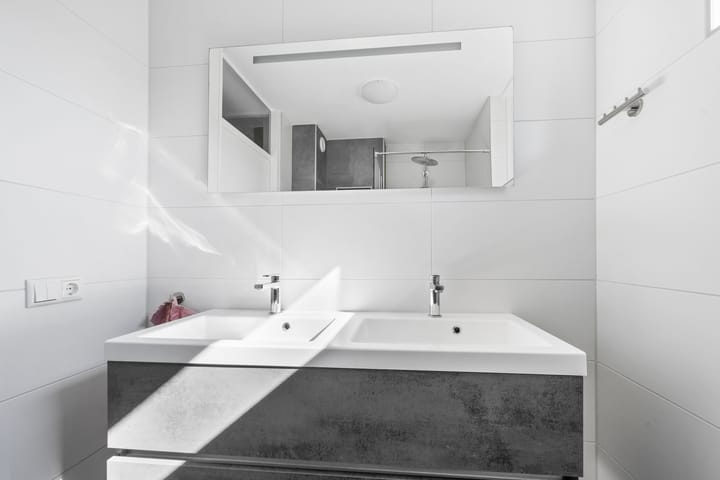 Foto 19 van Gezina van der Molenstr 3