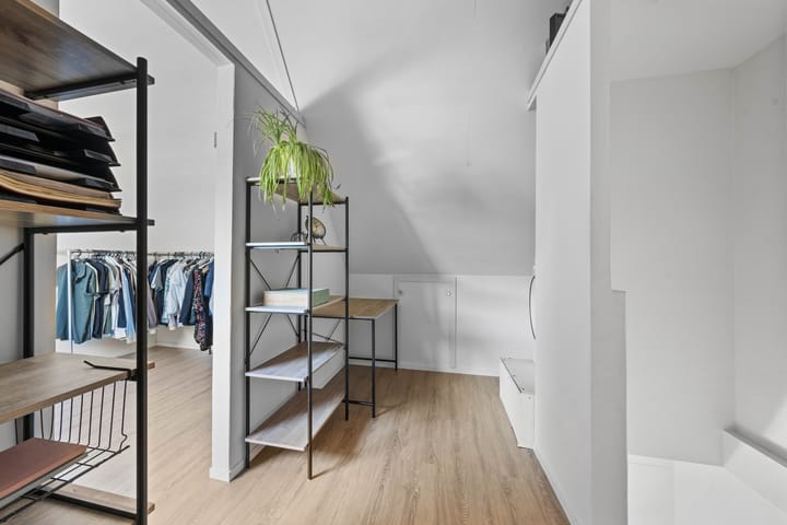 Foto 26 van Gezina van der Molenstr 3