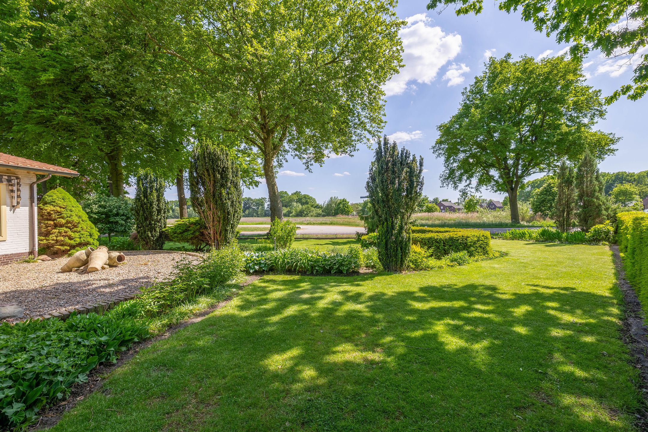 Foto 45 van Grubbenvorsterweg 1