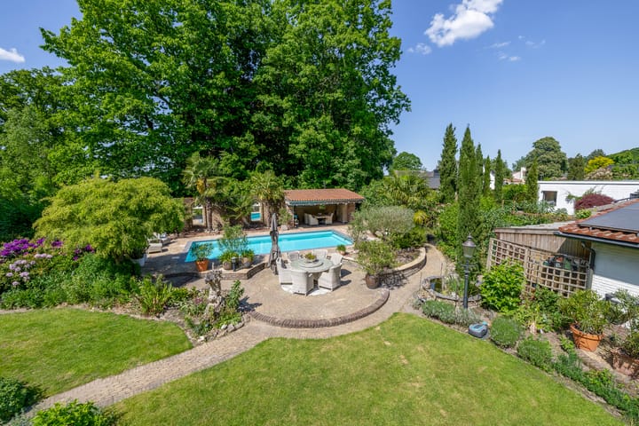 Foto 48 van Grubbenvorsterweg 1