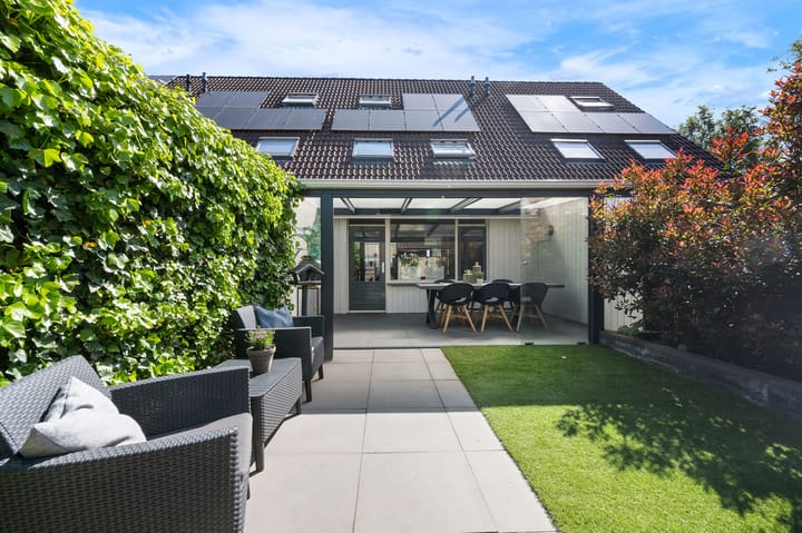 Foto 33 van Gezina van der Molenstr 3